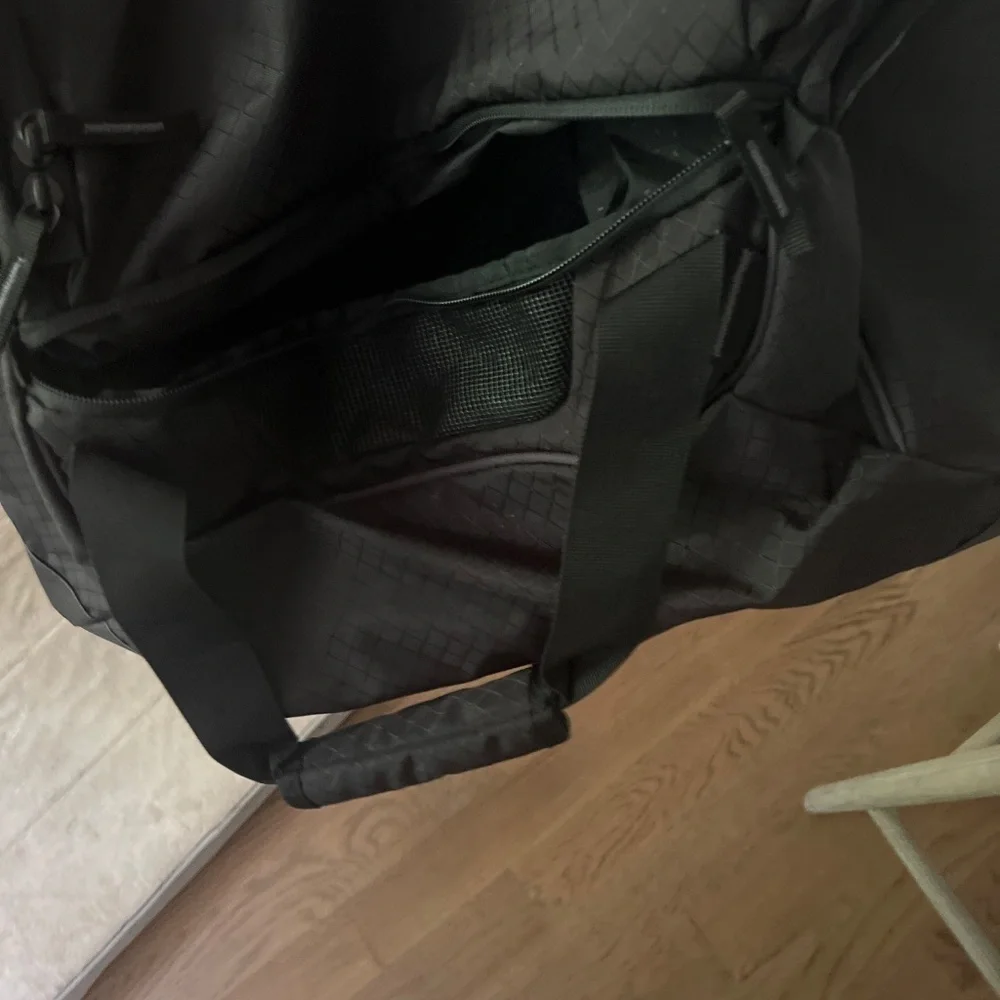 NWT  Lexus duffle bag